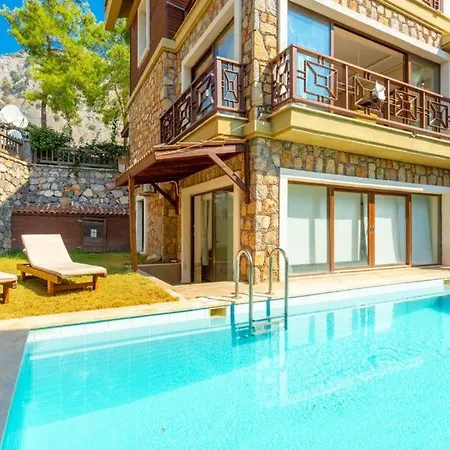 Gocek'te Deniz Ve Orman Manzarali 4+2 Emir Dom wakacyjny